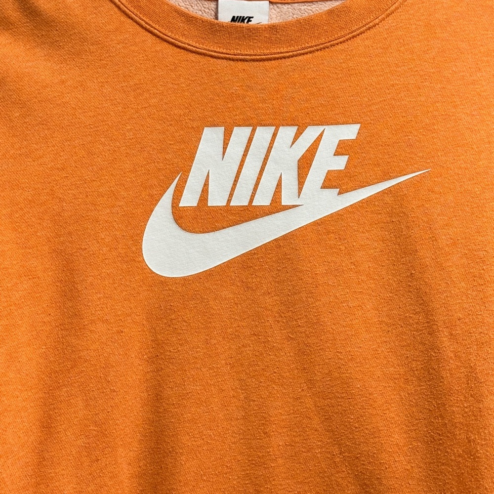 Nike Women’s Heather Orange Sweatshirt with White Logo Size XS - Picture 2 of 9